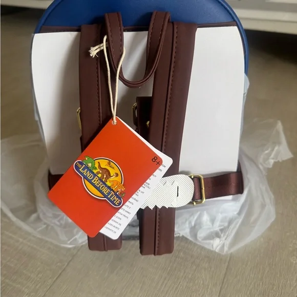 Loungefly land before time mini backpack NEW WITH TAGS - Picture 4 of 6